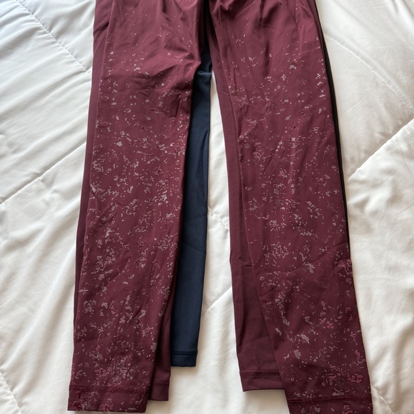 5 Lululemon Legging size 4 - Picture 4 of 4
